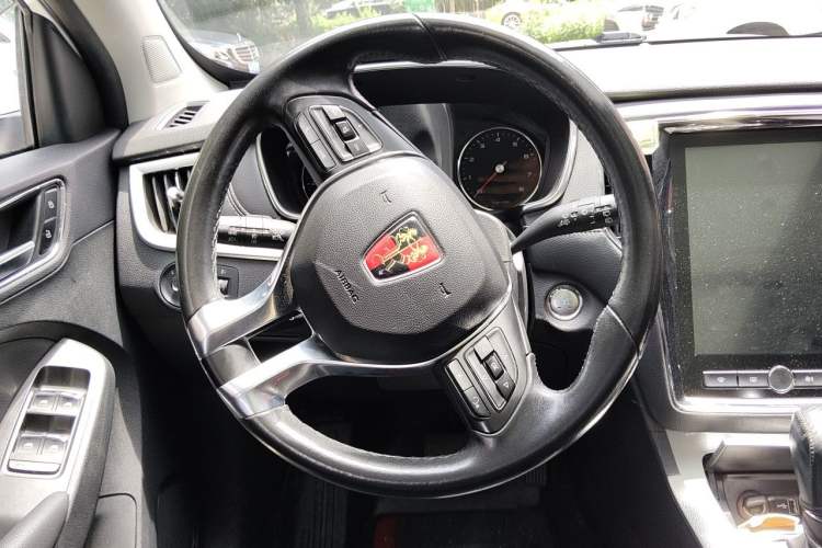 Used Roewe RX5 2019 20T Two-Wheel Drive Automatic 4G Connected Platinum Edition Steering Wheel