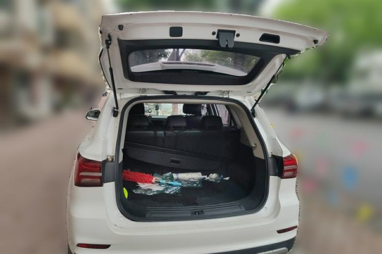 Used Roewe RX5 2019 20T Two-Wheel Drive Automatic 4G Connected Platinum Edition Trunk