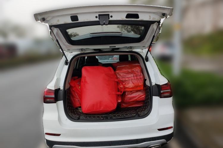 Used Roewe RX5 2019 20T Two-Wheel Drive Automatic 4G Connected Platinum Edition Trunk