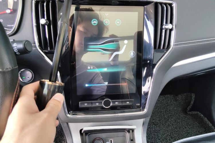 Used Roewe RX5 2020 20T Manual 4G Connect Super-Luxury Flagship Edition Audio And AC Panel