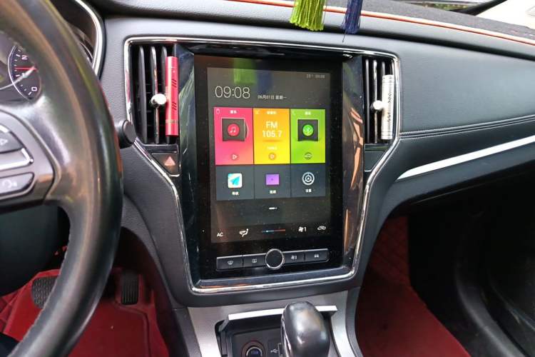 Used Roewe RX5 2020 20T Automatic 4G Connect Superior Flagship Edition Audio And AC Panel