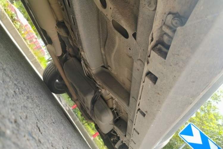 Used Roewe RX5 2020 20T Automatic 4G Connect Superior Flagship Edition Chassis Front Left