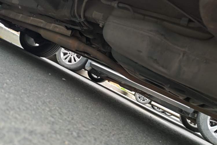 Used Roewe RX5 2020 20T Manual 4G Connect Super-Luxury Flagship Edition Chassis Rear Left