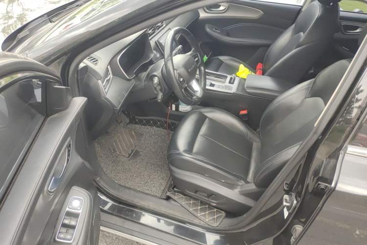 Used Roewe RX5 2020 PLUS 300TGI Automatic Ali National Trend Flagship Edition Driver Seat