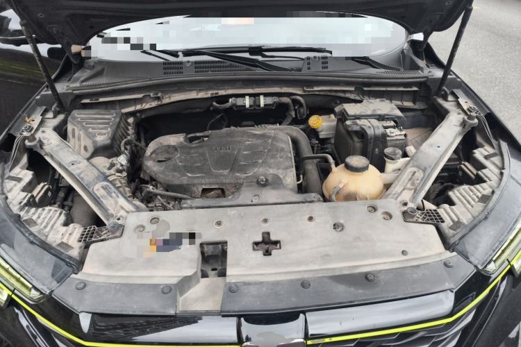 Used Roewe RX5 2020 PLUS 300TGI Automatic Ali National Trend Flagship Edition Engine Bay
