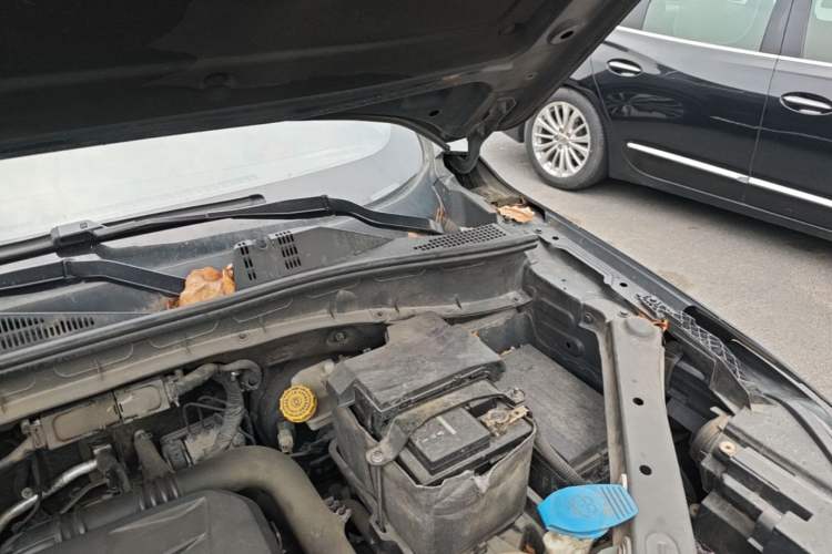 Used Roewe RX5 2020 20T Manual 4G Connect Super-Luxury Flagship Edition Engine Bay Left
