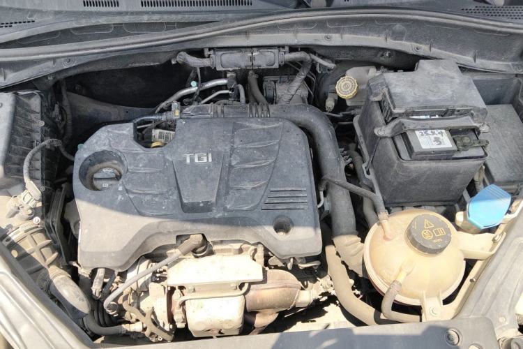 Used Roewe RX5 2020 20T Manual 4G Connect Super-Luxury Flagship Edition Engine Bay
