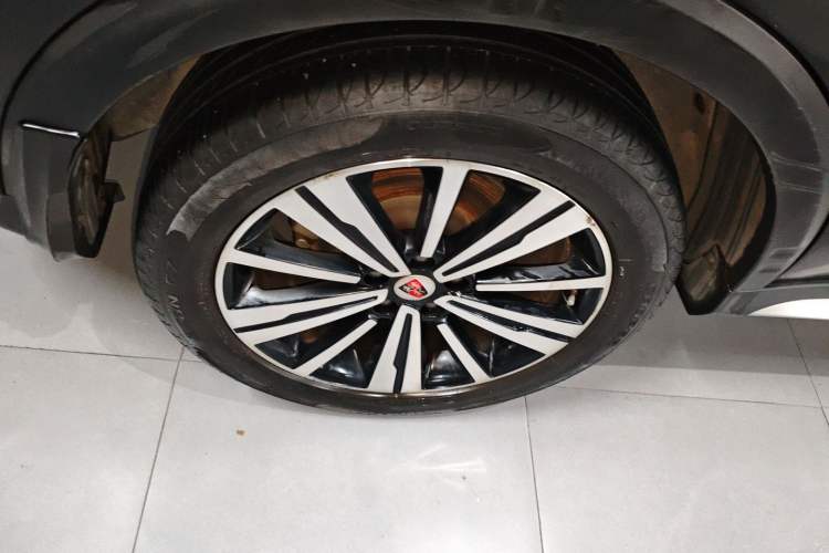 Used Roewe RX5 2020 20T Automatic 4G Connected Million Edition Exterior 5