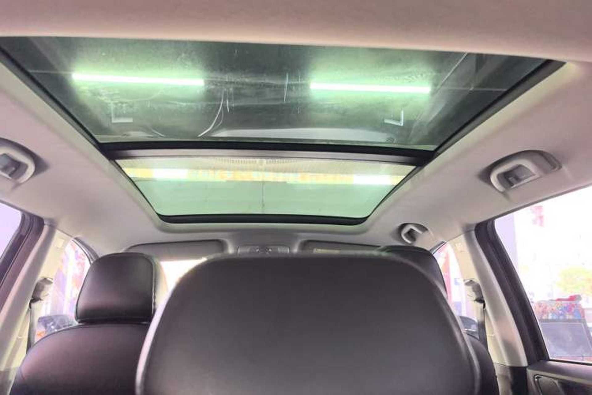 Used Roewe RX5 2020 20T Automatic 4G Connect Superior Flagship Edition Headliner