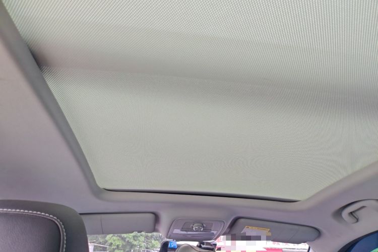 Used Roewe RX5 2020 20T Automatic 4G Connect Superior Flagship Edition Headliner