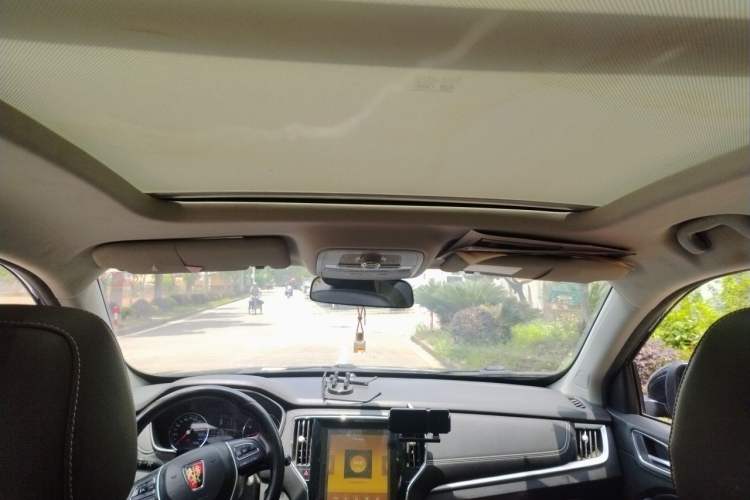 Used Roewe RX5 2020 20T Automatic 4G Connect Superior Flagship Edition Headliner