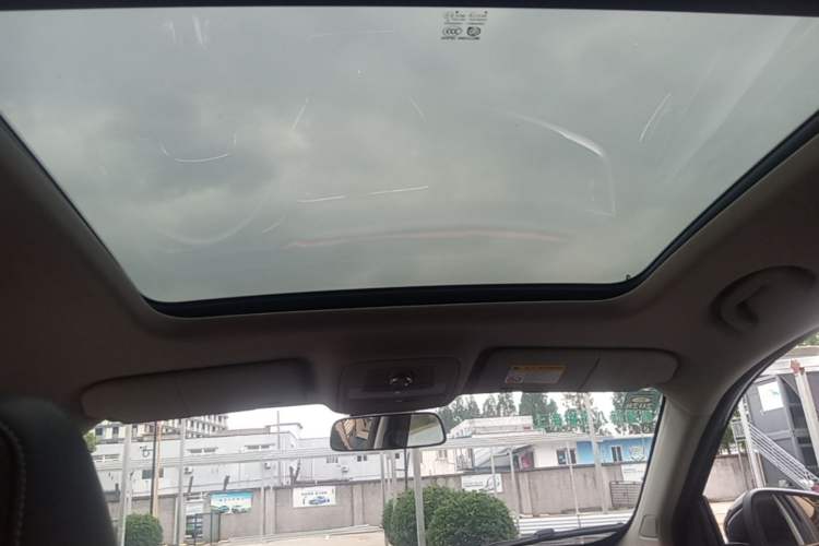 Used Roewe RX5 2020 20T Automatic 4G Connect Superior Flagship Edition Headliner