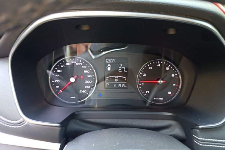 Used Roewe RX5 2020 20T Automatic 4G Connect Superior Flagship Edition Instrument Cluster