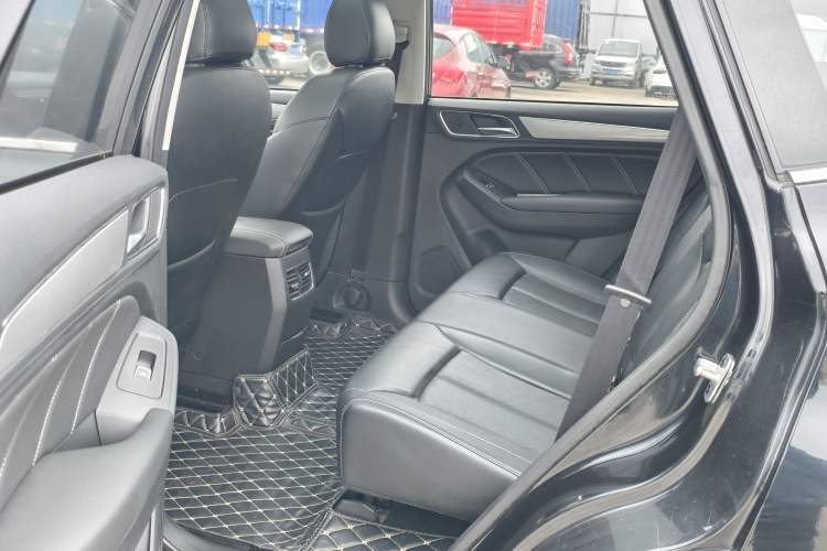 Used Roewe RX5 2020 20T Automatic 4G Connect Excellence Edition Interior 3