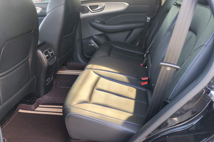 Used Roewe RX5 2020 PLUS 300TGI Automatic Ali National Style Luxury Edition Interior 3