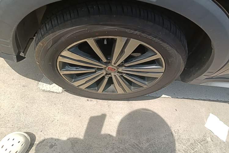 Used Roewe RX5 2020 20T Automatic 4G Connected Million-Dollar Flagship Edition Left Front Wheel Hub