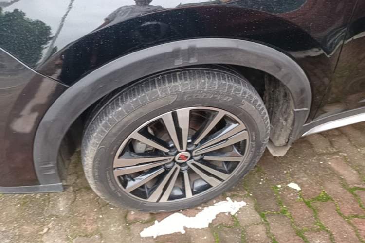 Used Roewe RX5 2020 20T Automatic 4G Connect Superior Flagship Edition Left Front Wheel Hub