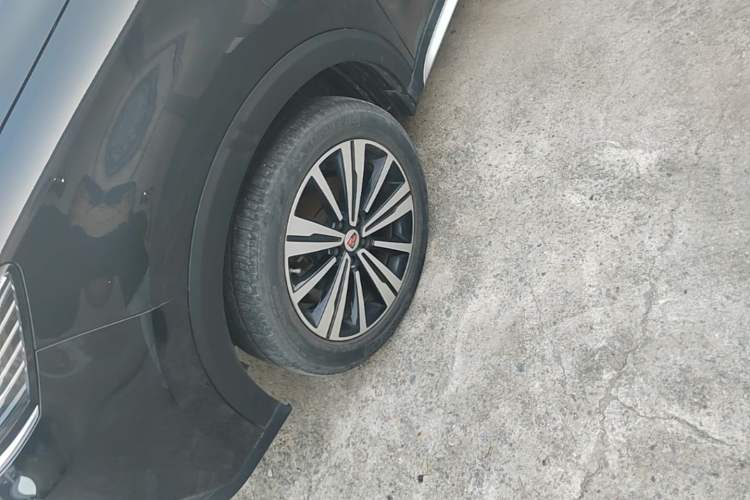 Used Roewe RX5 2020 20T Automatic 4G Connected Million Edition Left Front Wheel Hub