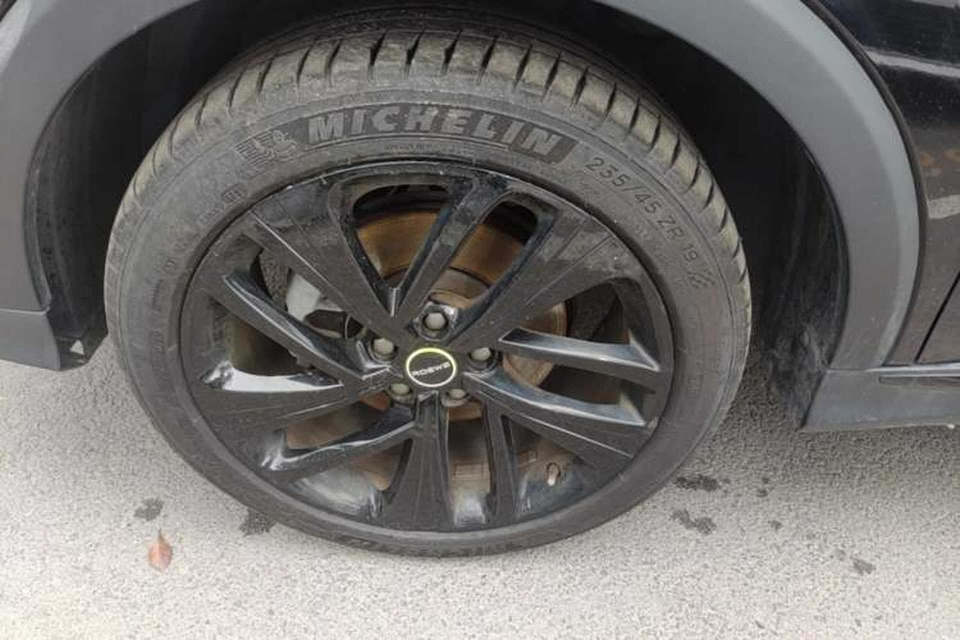 Used Roewe RX5 2020 PLUS 300TGI Automatic Ali National Trend Flagship Edition Left Front Wheel Hub