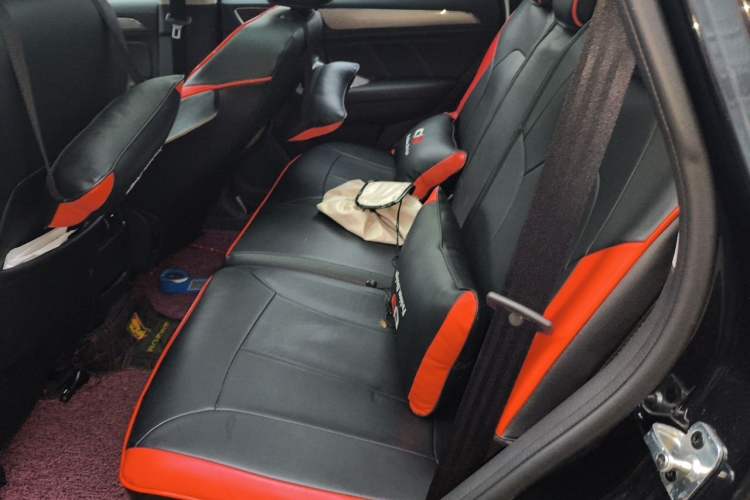 Used Roewe RX5 2020 20T Automatic 4G Connected Million Edition Left Rear Seat