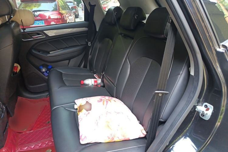 Used Roewe RX5 2020 20T Automatic 4G Connect Superior Flagship Edition Left Rear Seat