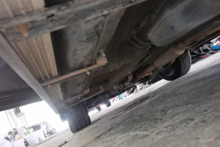 Used Roewe RX5 2020 20T Automatic 4G Connect Superior Flagship Edition Left Side Sill