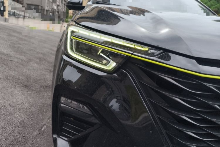 Used Roewe RX5 2020 PLUS 300TGI Automatic Ali National Trend Flagship Edition Right Front Headlight