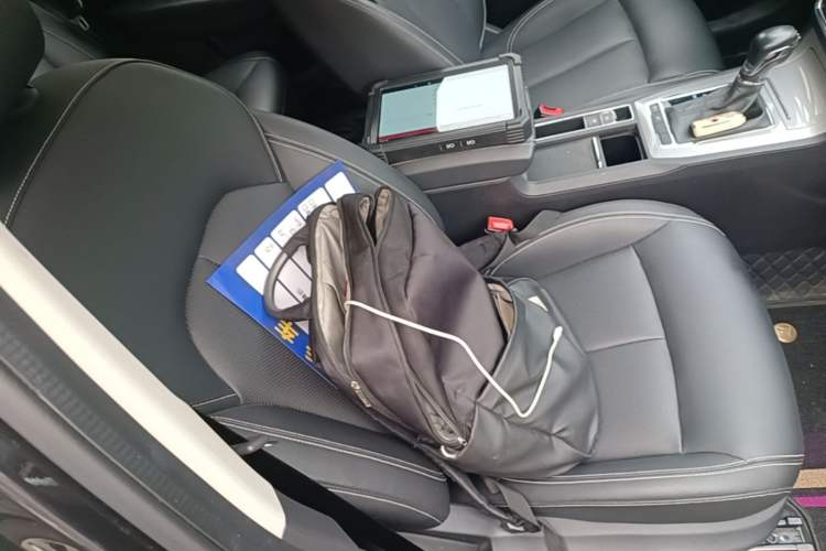 Used Roewe RX5 2020 20T Automatic 4G Connect Superior Flagship Edition Right Front Seat
