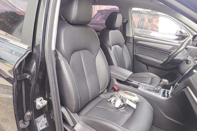 Used Roewe RX5 2020 20T Automatic 4G Connect Superior Flagship Edition Right Front Seat