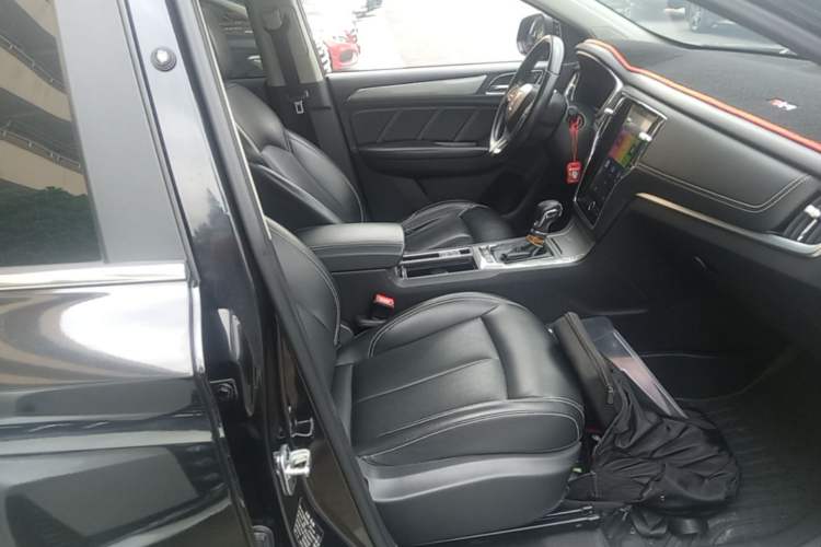 Used Roewe RX5 2020 20T Automatic 4G Connect Superior Flagship Edition Right Front Seat