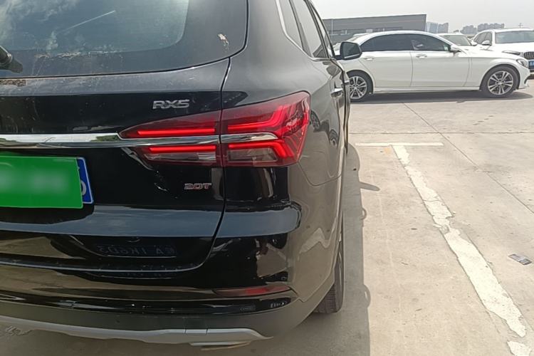 Used Roewe RX5 2020 20T Automatic 4G Connected Million-Dollar Flagship Edition Right Rear Taillight