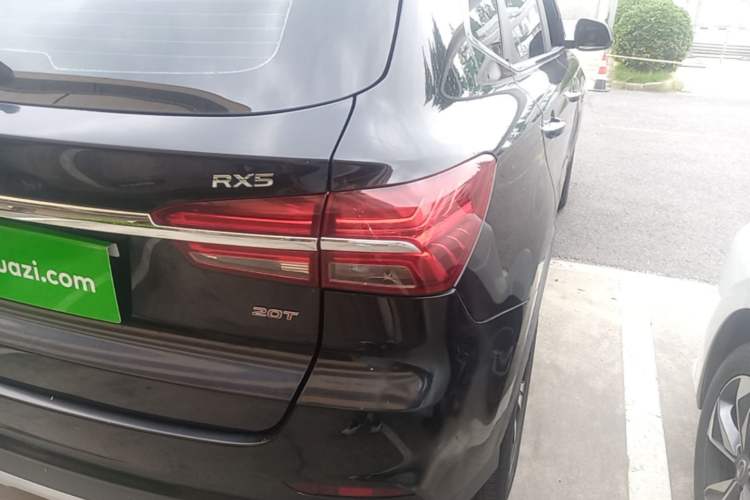 Used Roewe RX5 2020 20T Automatic 4G Connect Superior Flagship Edition Right Rear Taillight