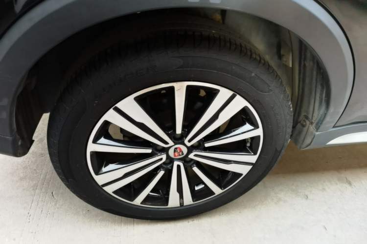 Used Roewe RX5 2020 20T Manual 4G Connect Million Edition Right Rear Wheel Hub