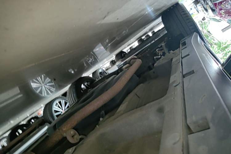 Used Roewe RX5 2020 PLUS 300TGI Automatic Ali National Trend Flagship Edition Right Side Sill