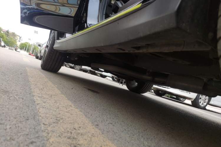 Used Roewe RX5 2020 PLUS 300TGI Automatic Ali National Trend Flagship Edition Right Side Sill