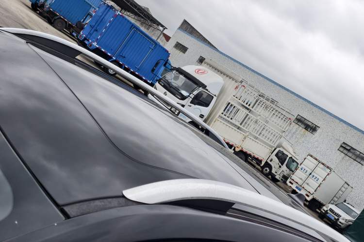 Used Roewe RX5 2020 20T Automatic 4G Connect Excellence Edition Roof
