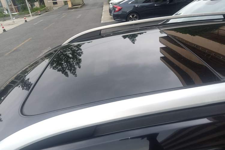 Used Roewe RX5 2020 20T Automatic 4G Connect Superior Flagship Edition Roof
