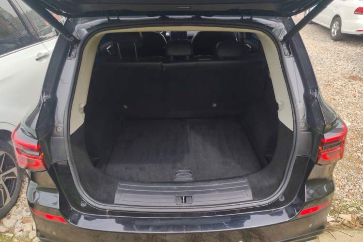 Used Roewe RX5 2020 PLUS 300TGI Automatic Ali National Trend Flagship Edition Trunk