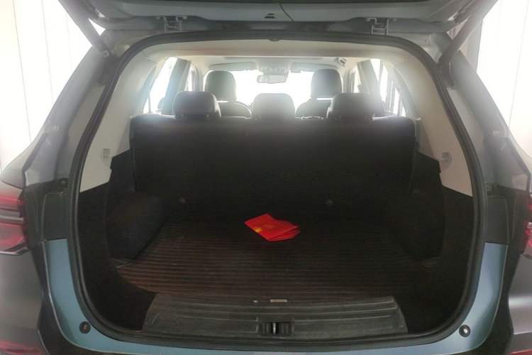 Used Roewe RX5 2020 PLUS 300TGI Automatic Ali National Style Ronglin Edition Trunk