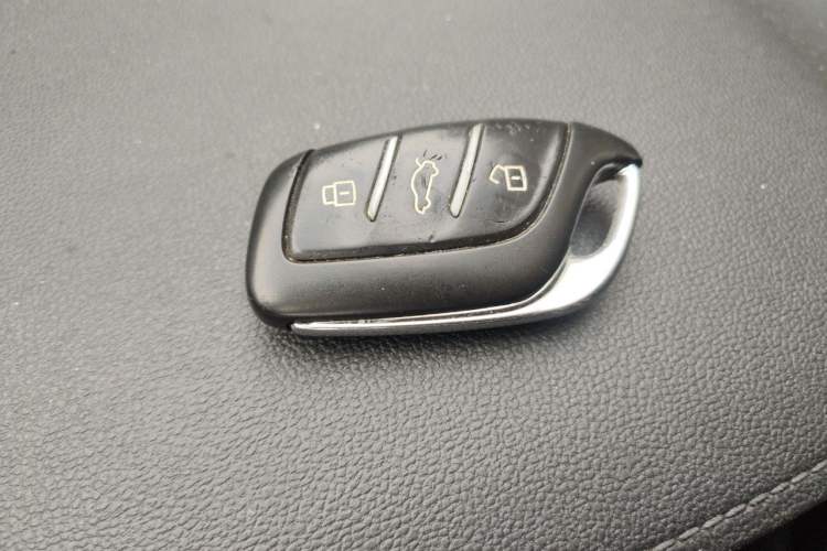 Used Roewe RX5 2020 PLUS 300TGI Automatic Ali National Trend Flagship Edition Vehicle Key