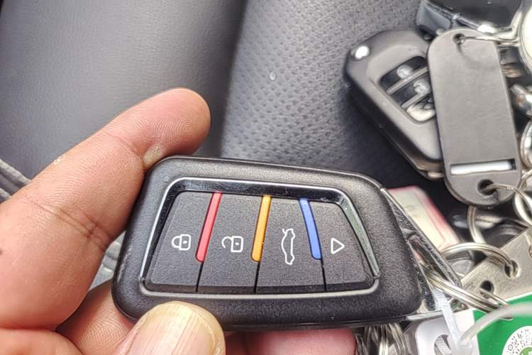 Used Roewe RX5 2020 20T Automatic 4G Connect Superior Flagship Edition Vehicle Key