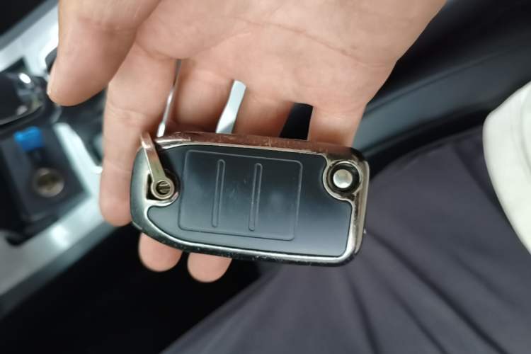 Used Roewe RX5 2020 20T Automatic 4G Connected Million-Dollar Flagship Edition Vehicle Key