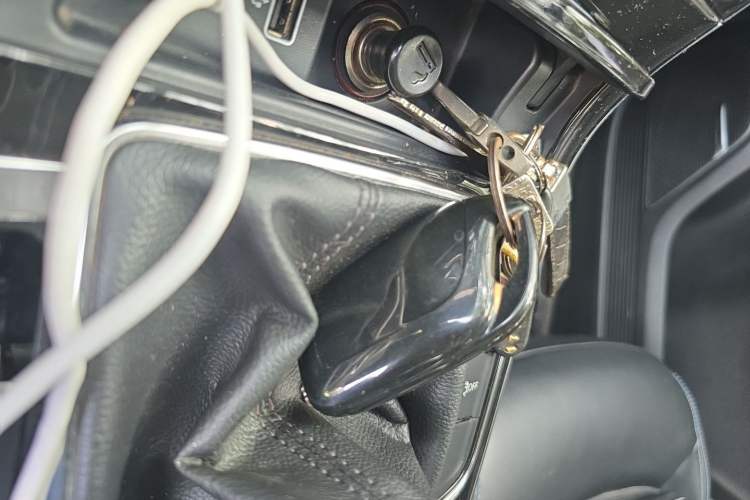 Used Roewe RX5 2020 PLUS 300TGI Manual Ali National Style Luxury Edition Vehicle Key