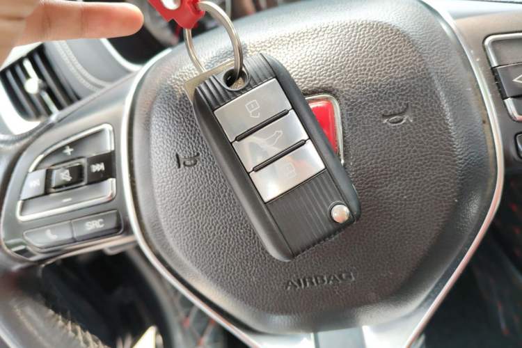 Used Roewe RX5 2020 20T Automatic 4G Connect Superior Flagship Edition Vehicle Key