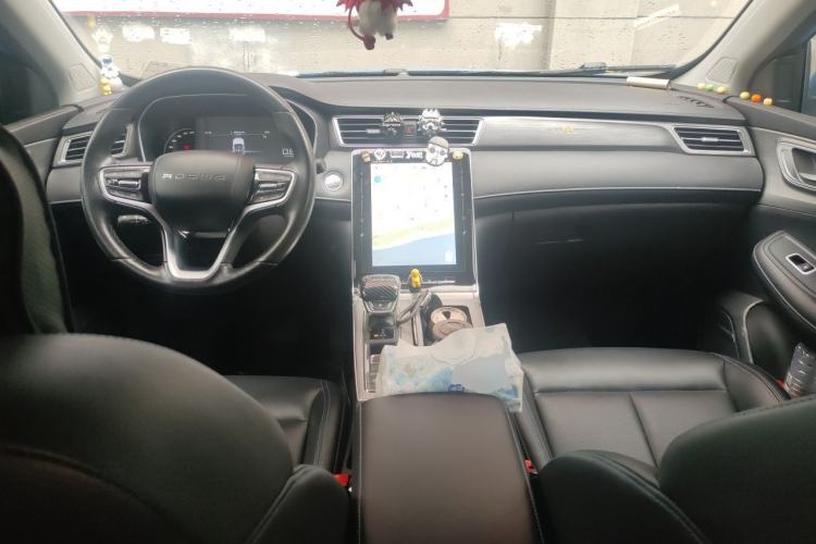 Used Roewe RX5 2020 PLUS 300TGI Automatic Ali National Trend Flagship Edition Center Console