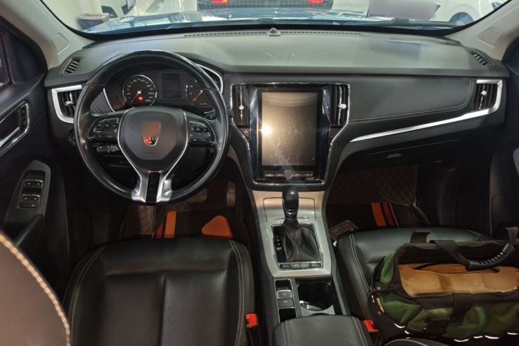 Used Roewe RX5 2020 20T Automatic 4G Connect Superior Flagship Edition Center Console