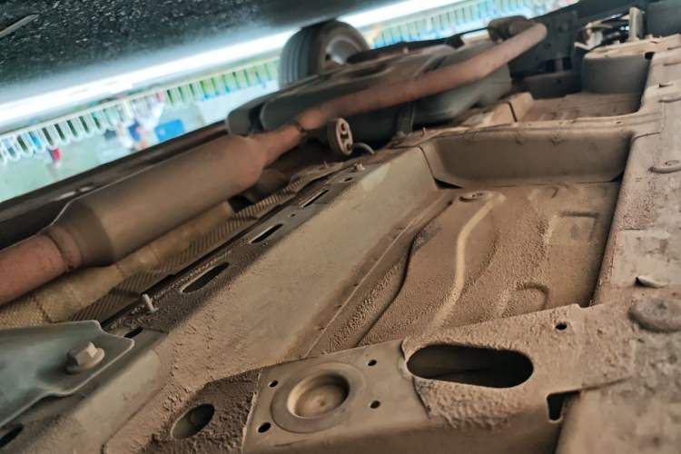 Used Roewe RX5 2020 20T Automatic 4G Connect Excellence Edition Chassis Front Right
