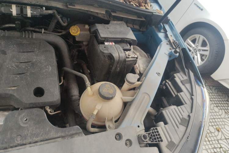 Used Roewe RX5 2020 PLUS 300TGI Automatic Ali National Trend Flagship Edition Engine Bay Left