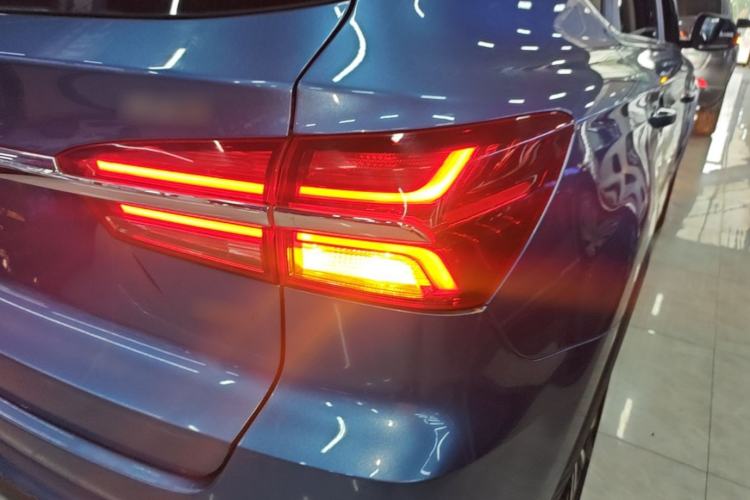 Used Roewe RX5 2020 20T Automatic 4G Connect Superior Flagship Edition Exterior 3
