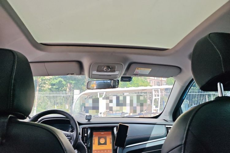 Used Roewe RX5 2020 20T Automatic 4G Connect Excellence Edition Headliner
